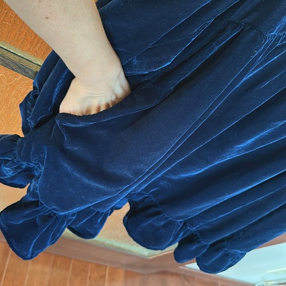 Free People Estella Velvet Flounce Dress in dark navy size Medium - Picture 6 of 7